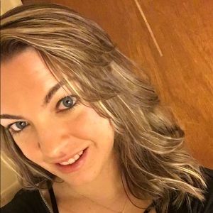 Meet your Posher, Mackenzie